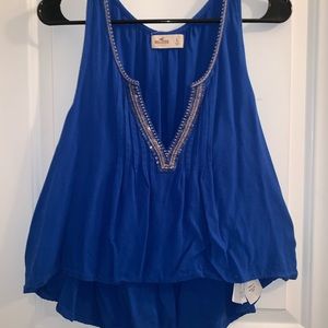 V neck high low tank